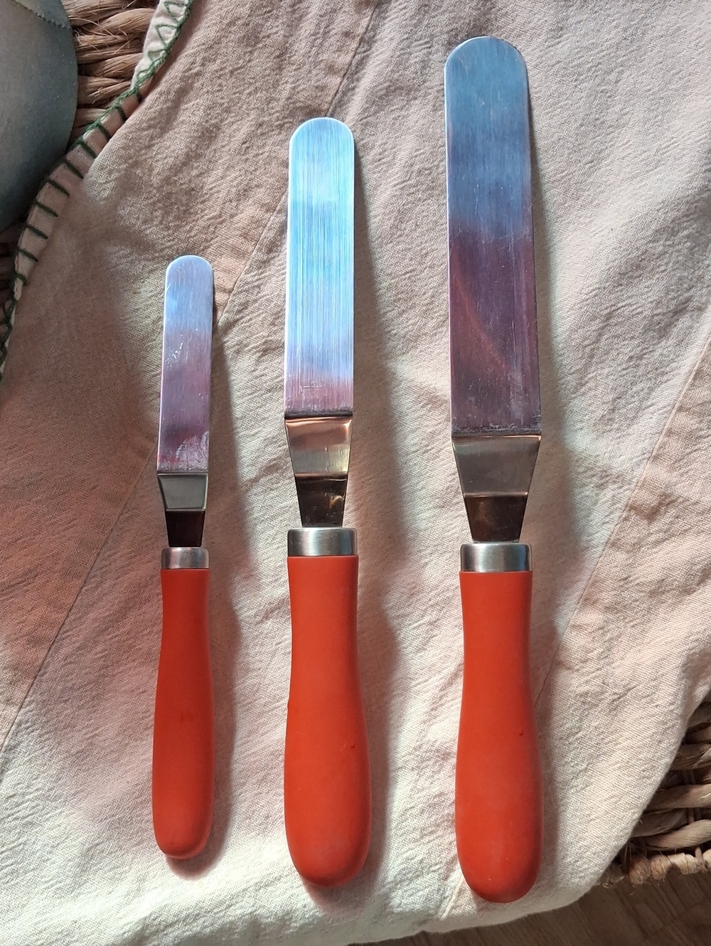 Red Silicone Handle Offset Spatula Set - 3 Piece